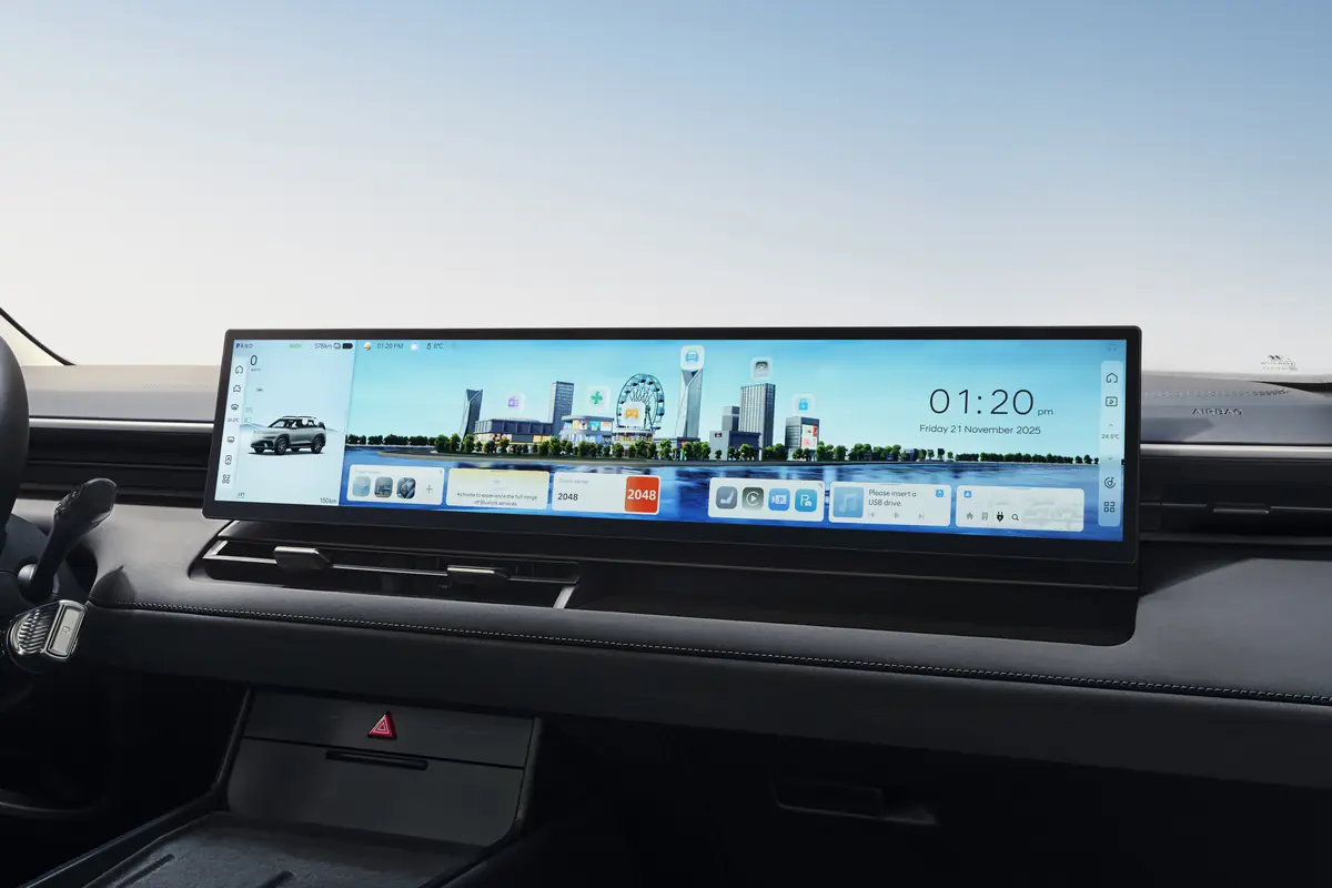 Pantalla integrada de 27 pulgadas del Hyundai ELEXIO.